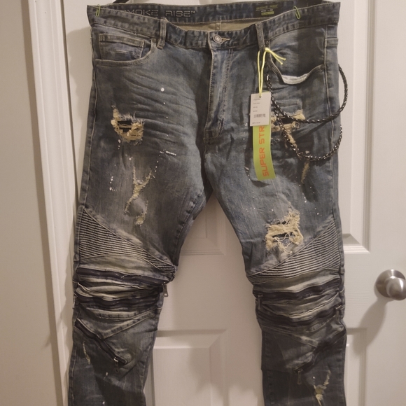 Jeans - Picture 2 of 6